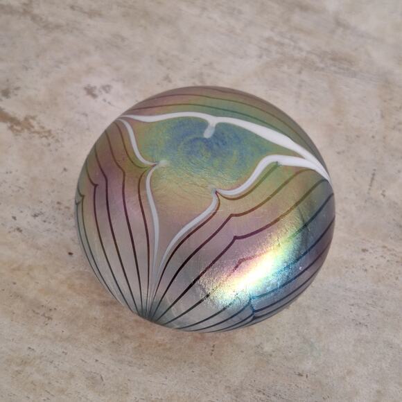 Vintage HandBlown Aurene Iridescent Studio Art Glass Pulled Feather Paperweight - Picture 1 of 5